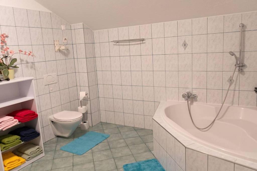 Tanjas Gemuetliches Haus Am Mondsee Innerschwand Ngoại thất bức ảnh